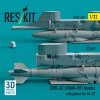 RESKIT RS32-0492 GBU-62 (JDAM-ER) bombs with pylons for Su-27 (2 pcs) (3D Printed) 1/32